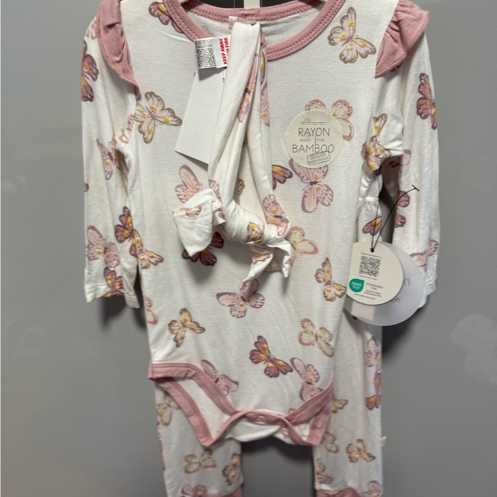 Nwt Butterfly Print Kids Pajamas
